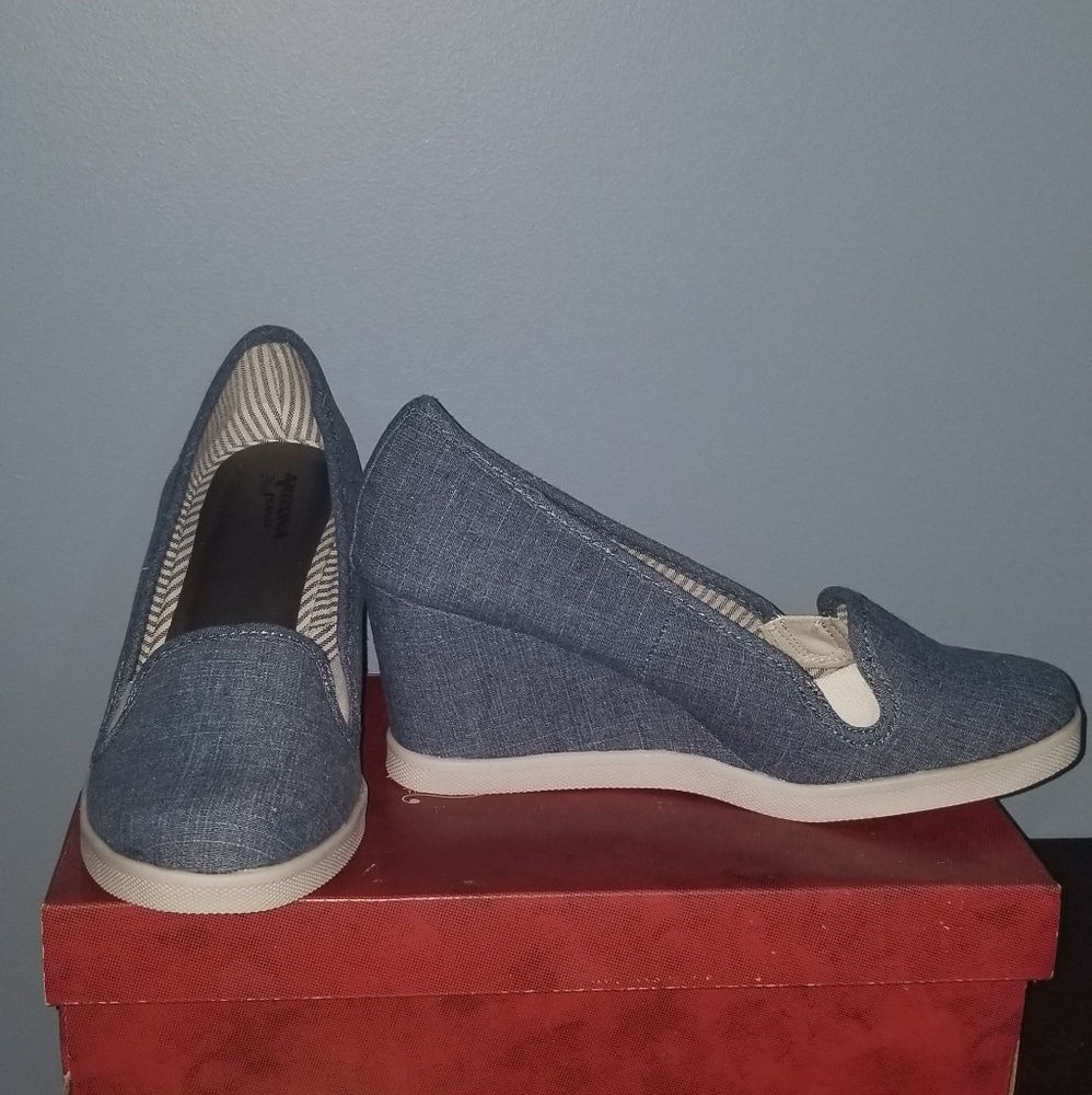Arizona Jean Company Denim wedges